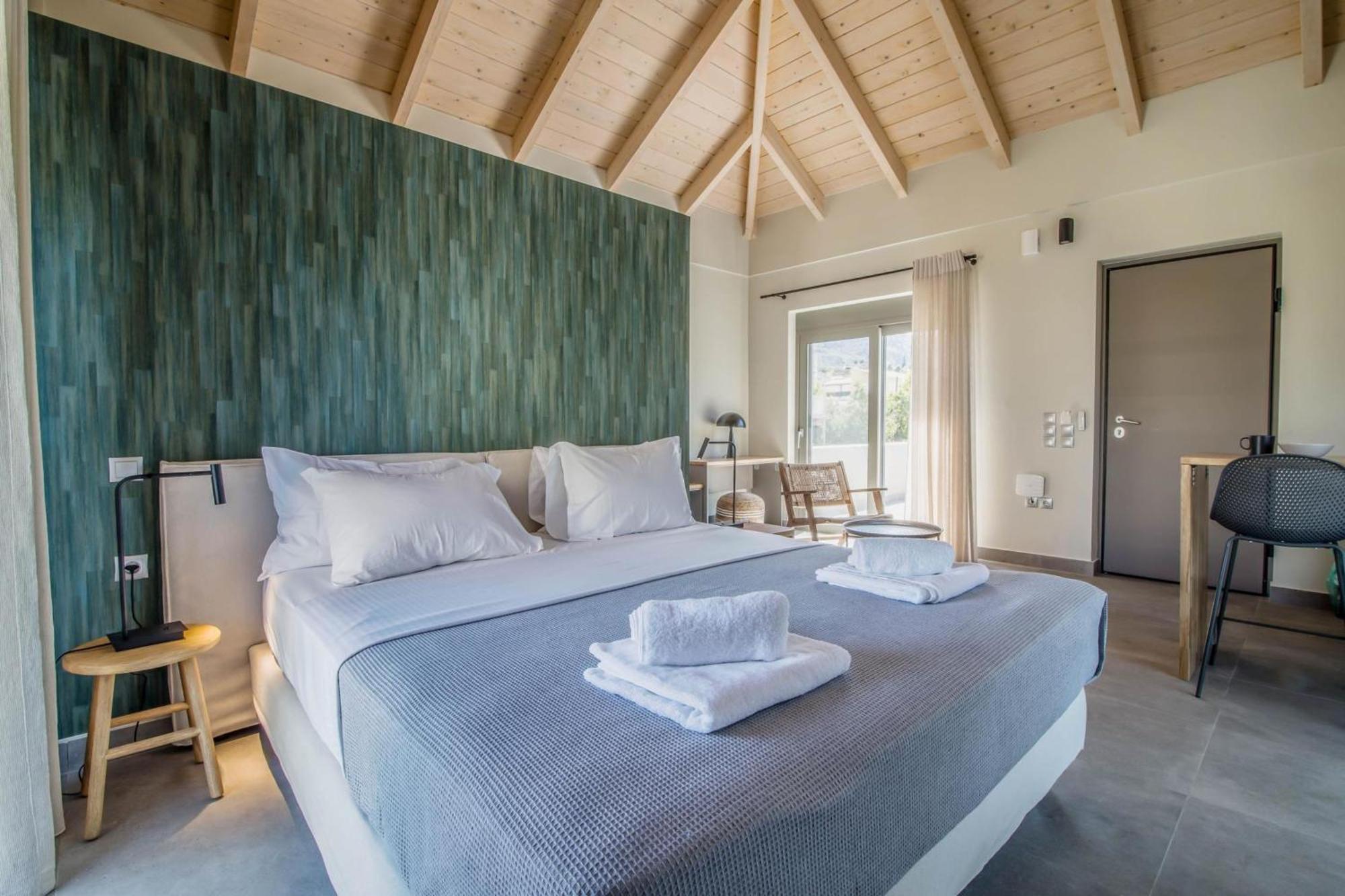 Blue Symphony Suites Apartments Nikiána Kültér fotó