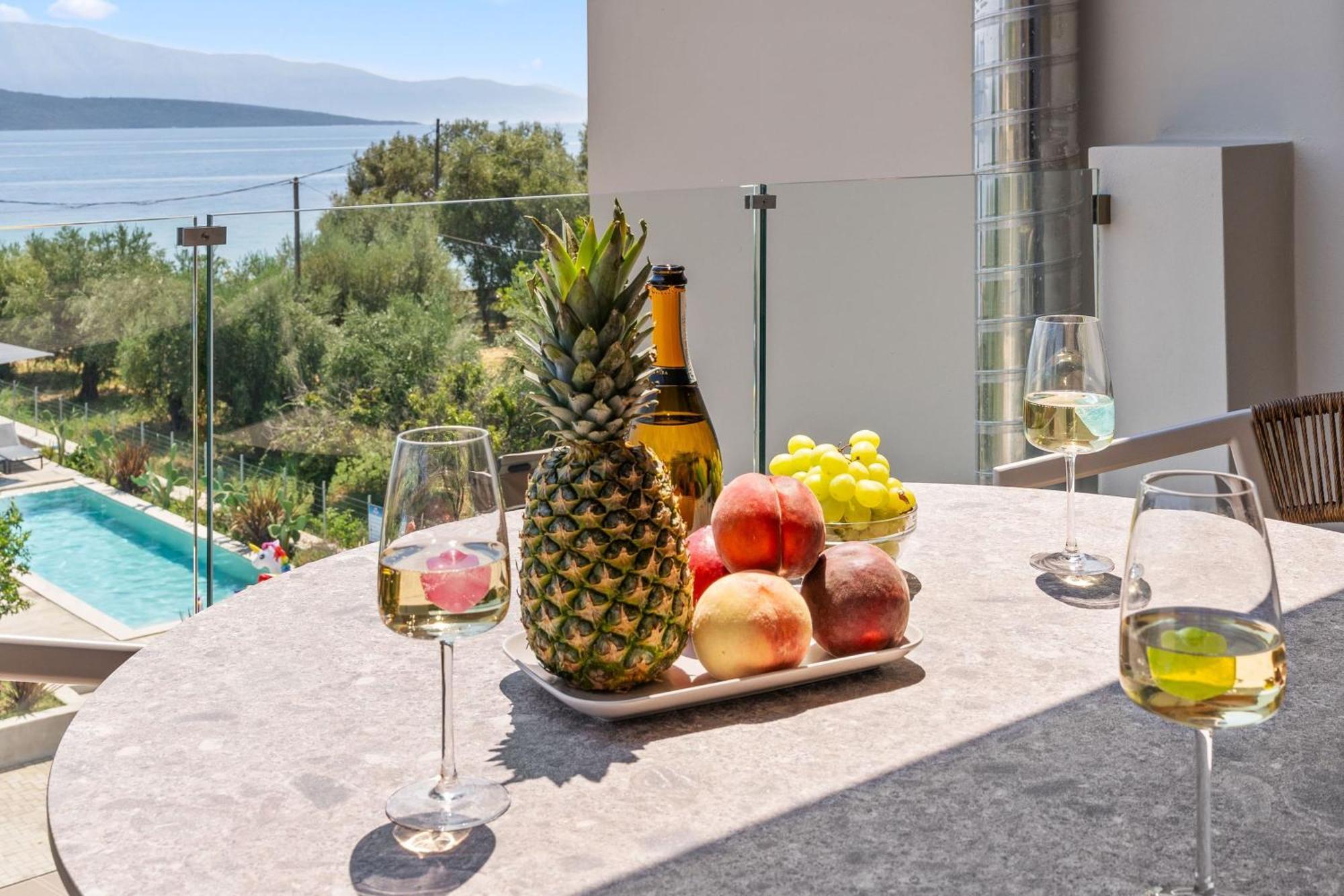 Blue Symphony Suites Apartments Nikiána Kültér fotó