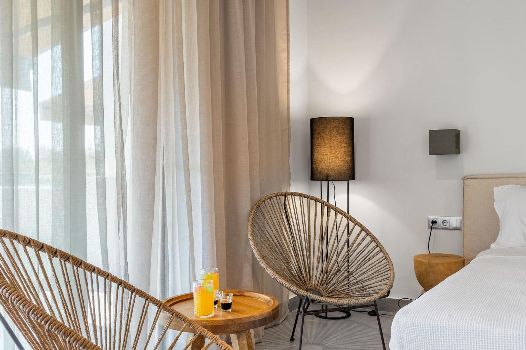Blue Symphony Suites Apartments Nikiána Kültér fotó